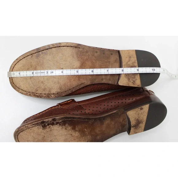 Women’s Frye Penny Loafers Dalia Brown Leather Perforated Shoes Flat Preppy 8 M - Picture 12 of 12